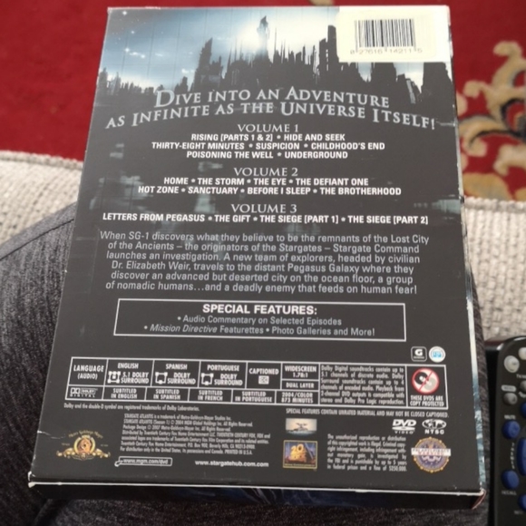 Set of 5 Dvds - Complete Stargate Atlantis Series - Picture 3 of 11